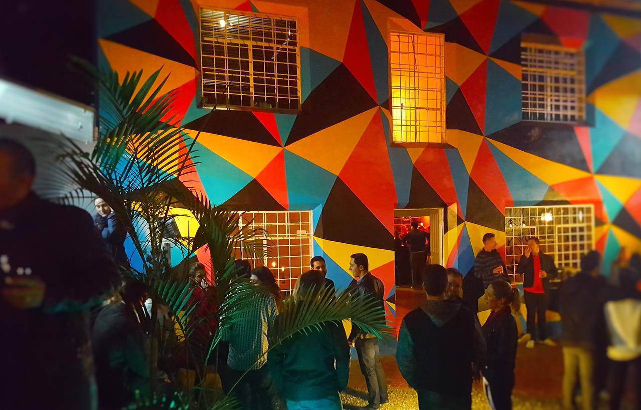 Social Hostel Cafe E Bar Curitiba Exterior foto